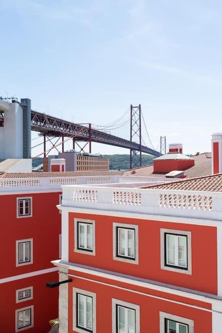 Lisboa Amaro III - Stunning Penthouse Apartment In Alcantara المظهر الخارجي الصورة